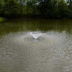 Schwimmender Solar Fischteichbelüfter „Jet Flow 100/ 10.000“