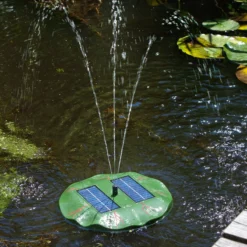 Schwimmendes Solar-Wasserspiel Seerose