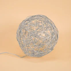 Solar Deko-Drahtkugel ⌀ 25 cm mit 50 warmweißen LEDs