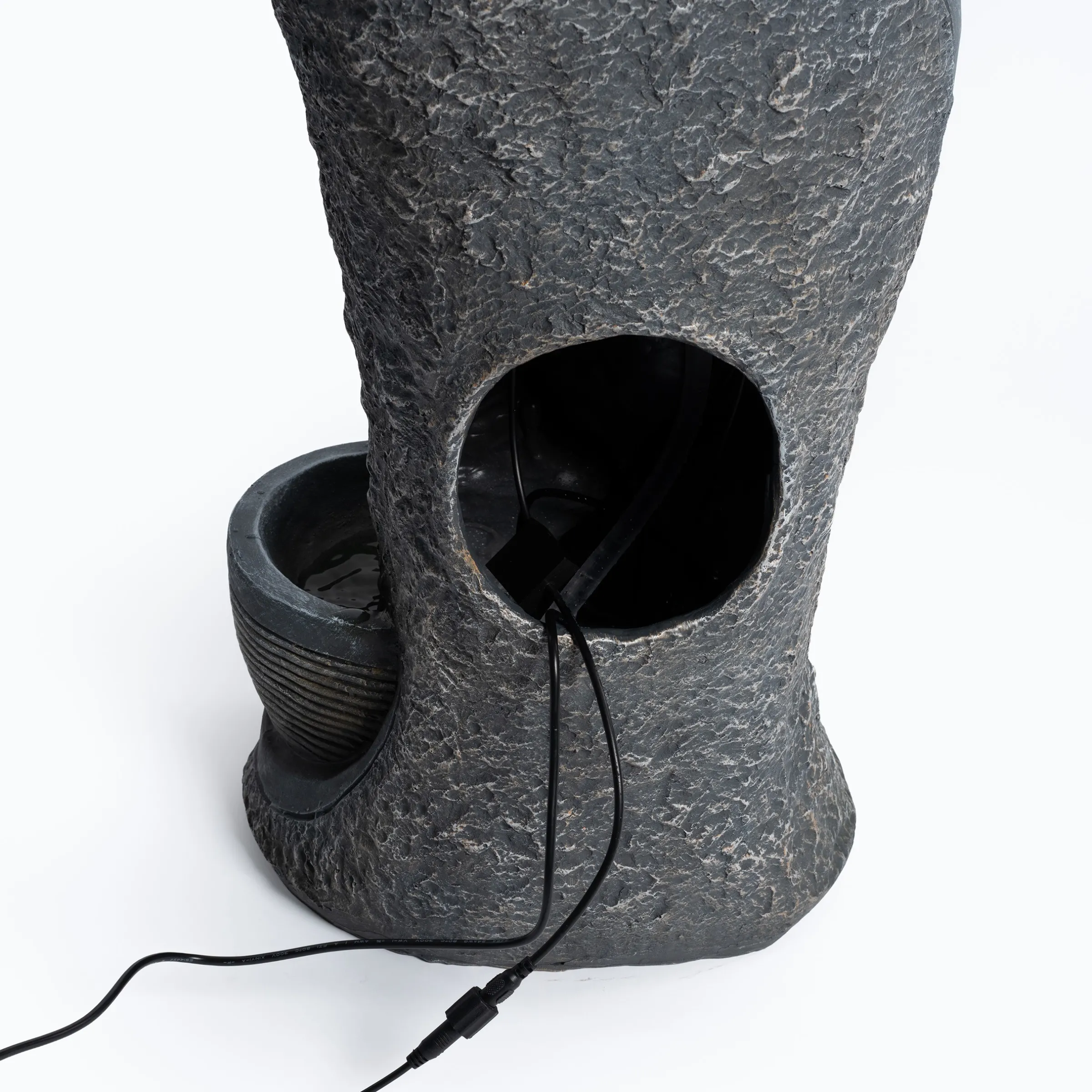 Solar Design Gartenbrunnen mit Wasserquelle und Kaskade