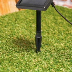 Solar Gartendeko Vogelpärchen auf Baumstamm