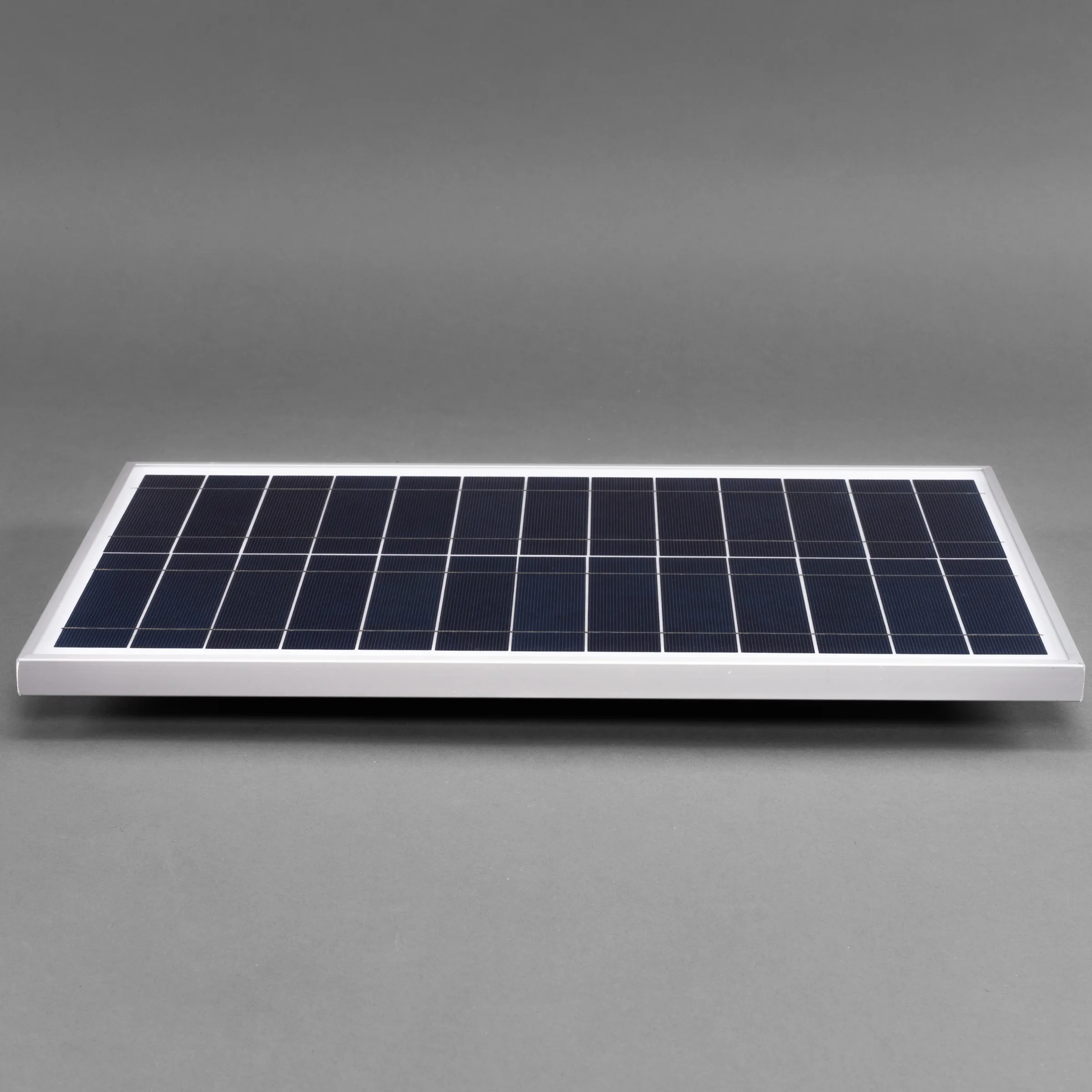 Solarmodul 15 Wp / 13 V für UV-Hybridsystem
