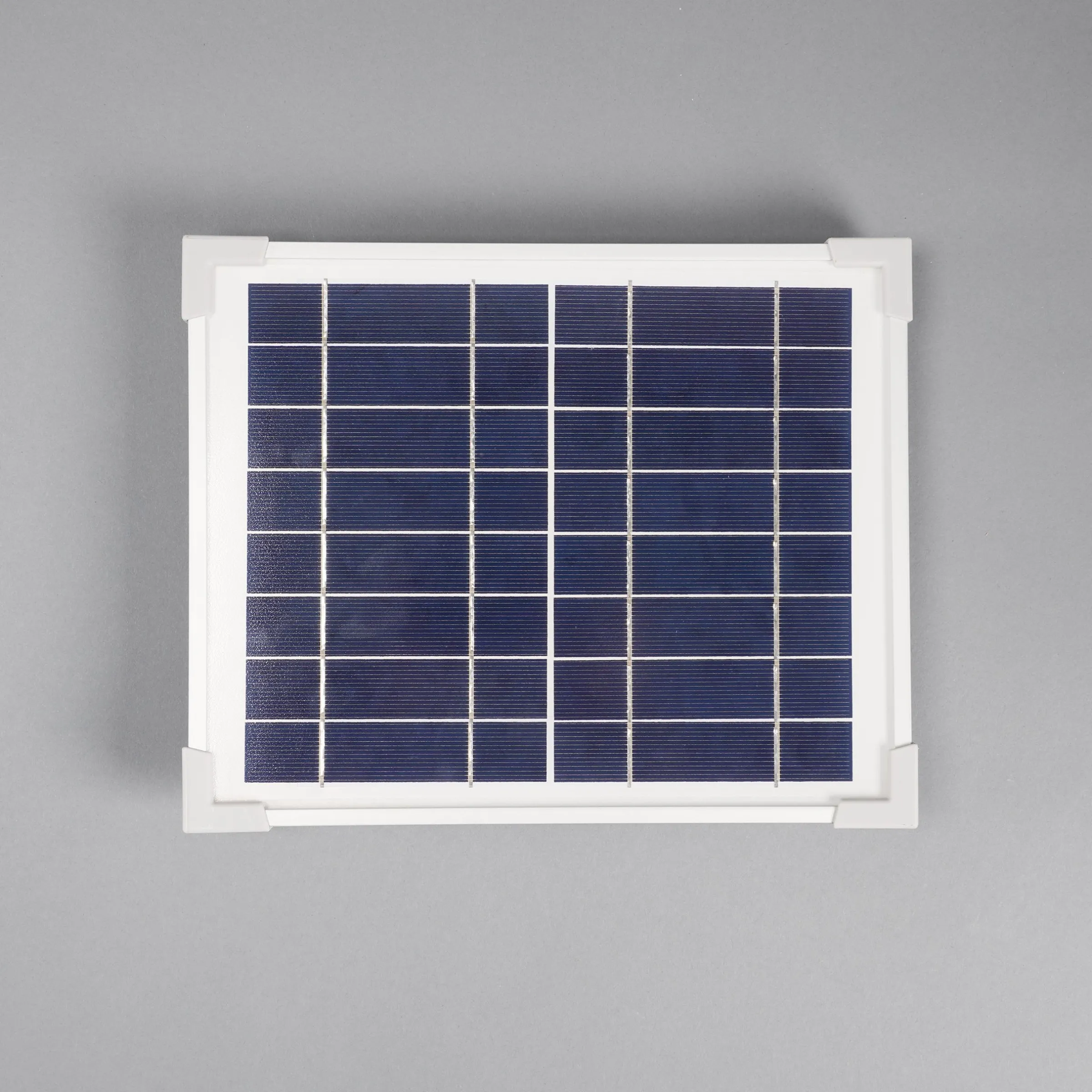 Solarmodul 6 Wp / 8 V mit Akkuspeicher Stecker 2-polig rund