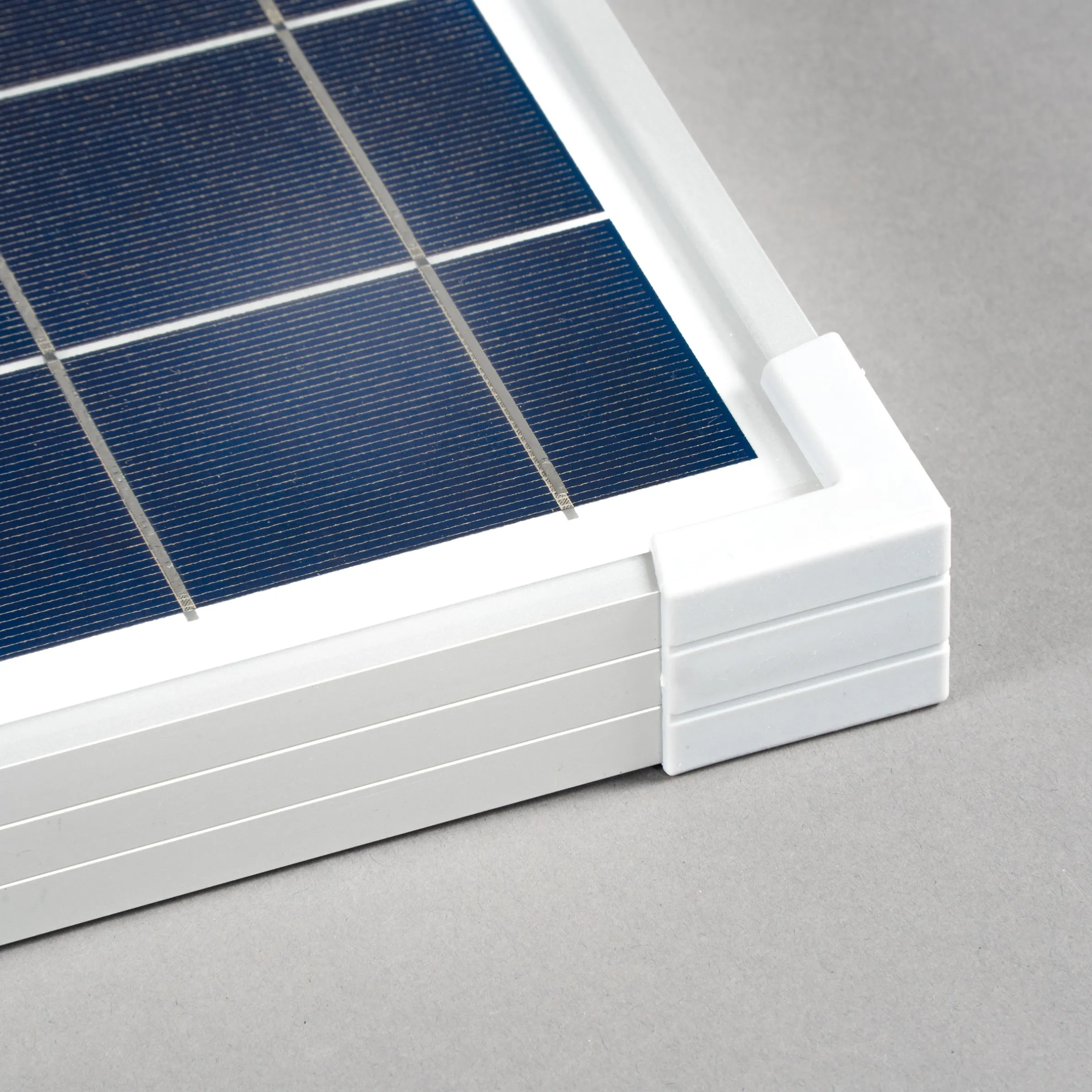 Solarmodul 50 Wp / 18 V mit Stecker 2-polig groß