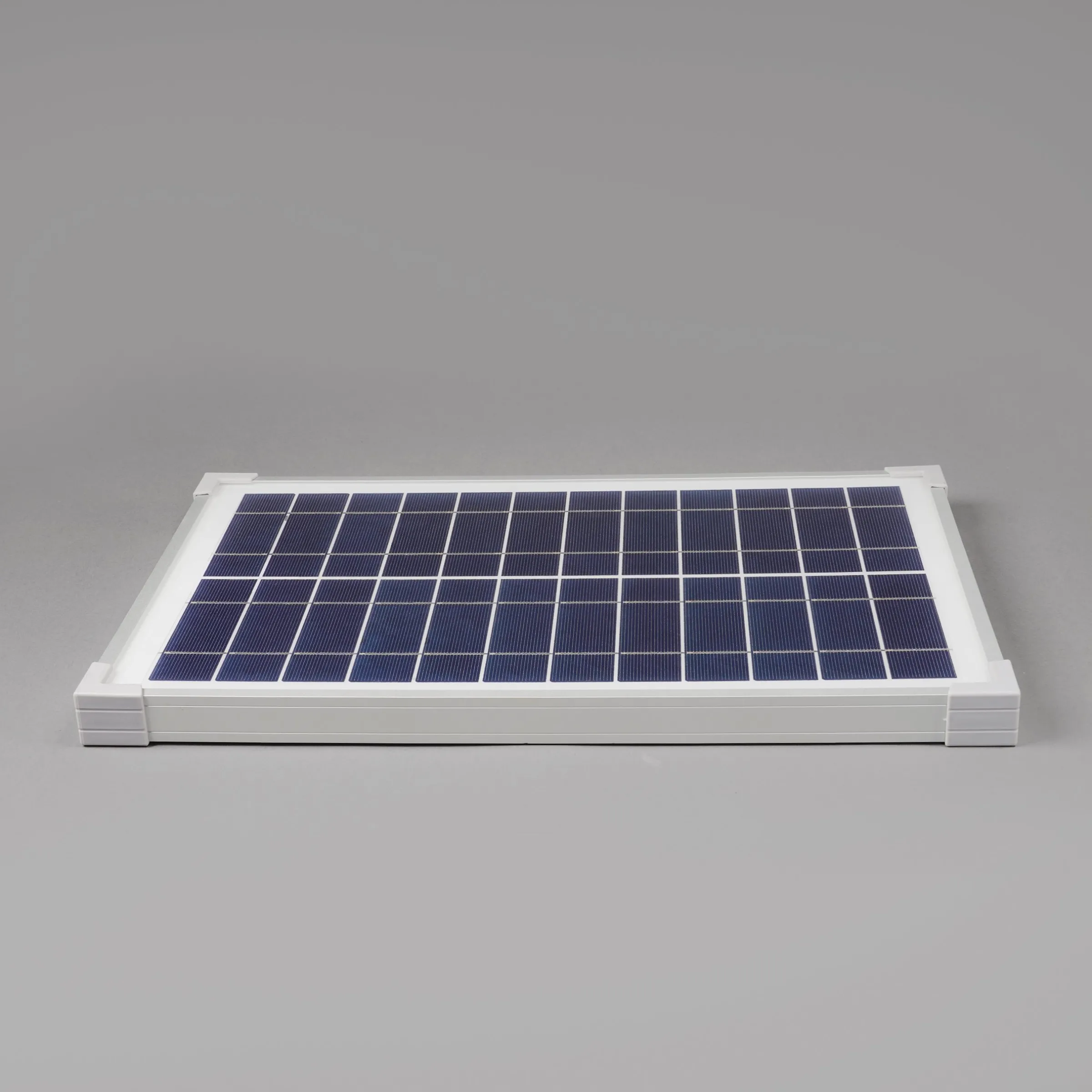 Solarmodul 12 Wp / 12 V mit Stecker 2-polig klein