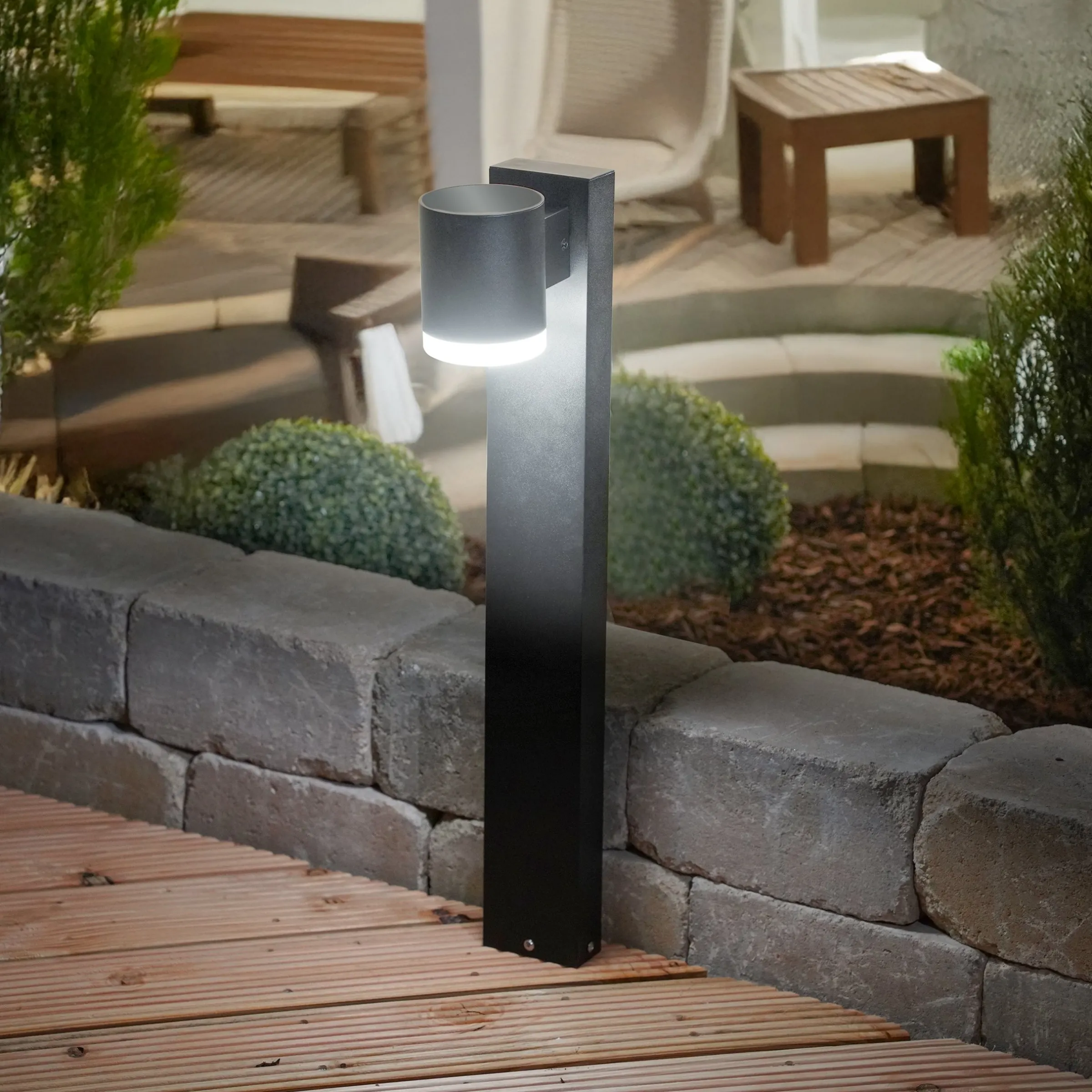 Solar Standleuchte Aura 70 mit einem Leuchtkopf