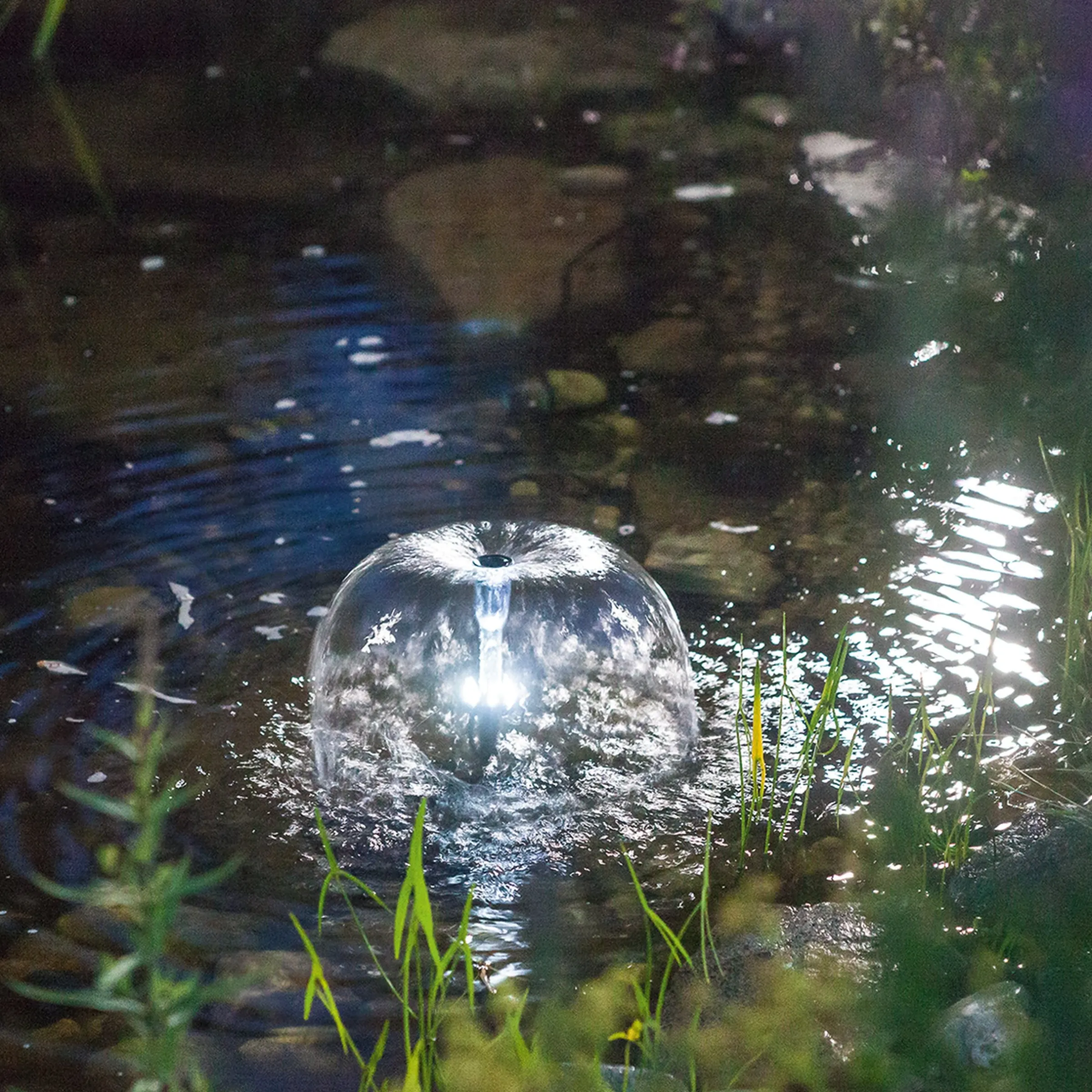 Solar Unterwasserfilter-Set 25/700 mit 6 Ah LiFePO4-Akkuspeicher