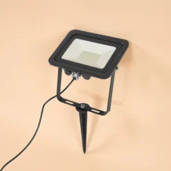 Solar Wand- und Bodenstrahler Power Flood kaltweiß