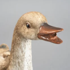 Wasserspeier-Figur Gans mit Kücken