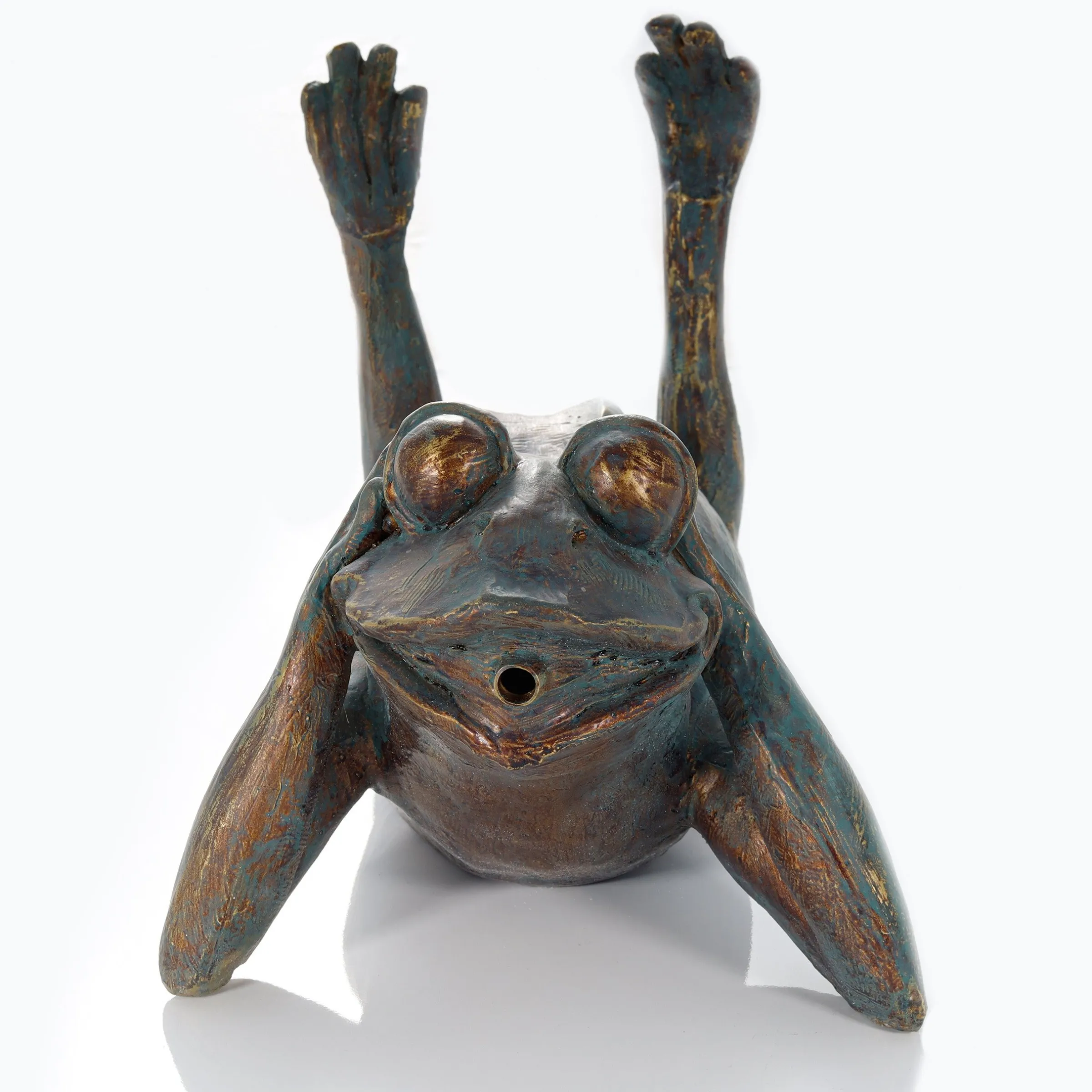 Wasserspeier-Figur liegender Frosch